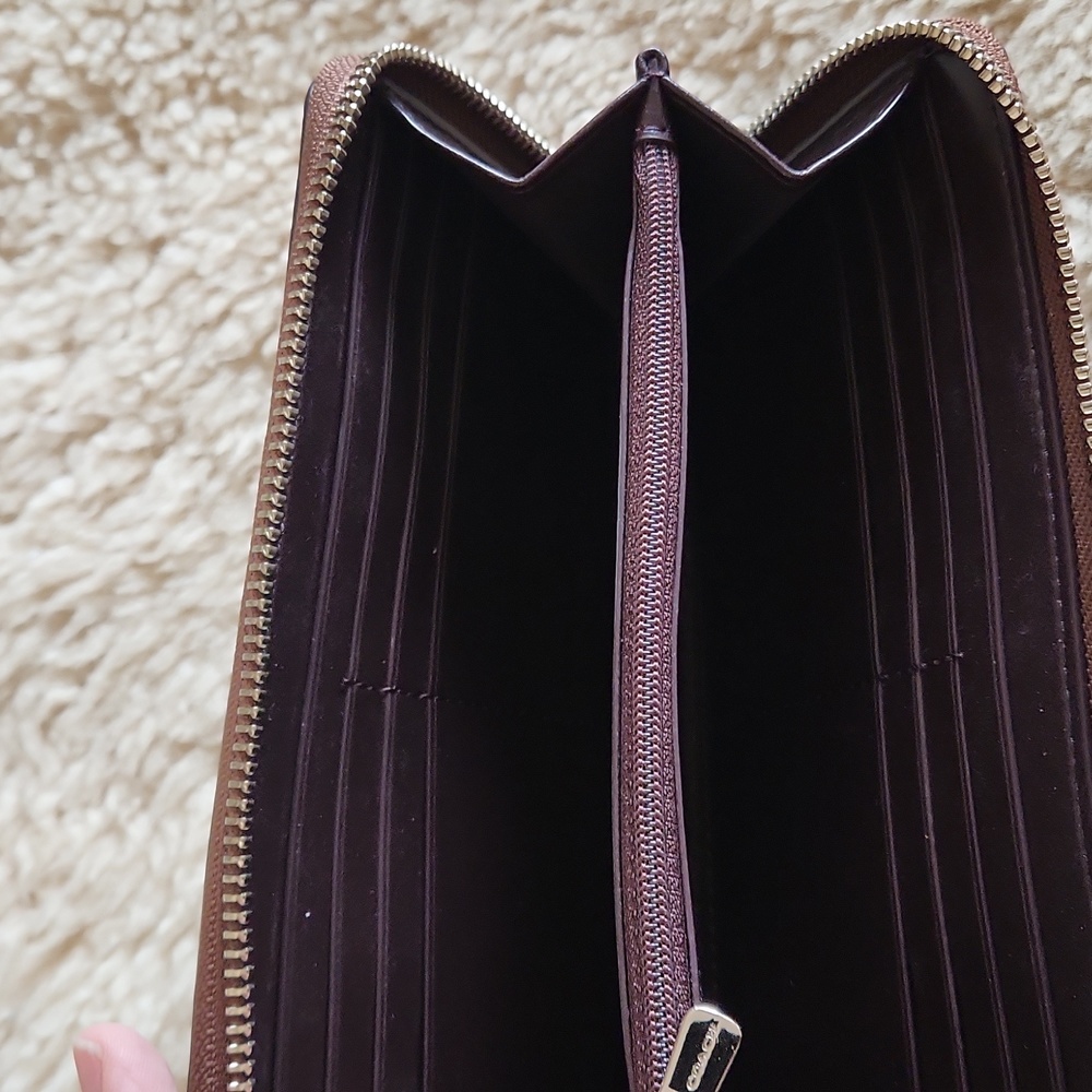 Gorgeous Coach 3/4 Zippered Signature Star Leather Long Wallet ⭐️🤎 - Picture 10 of 16